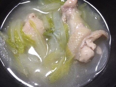 鶏手羽元と白菜の中華スープ